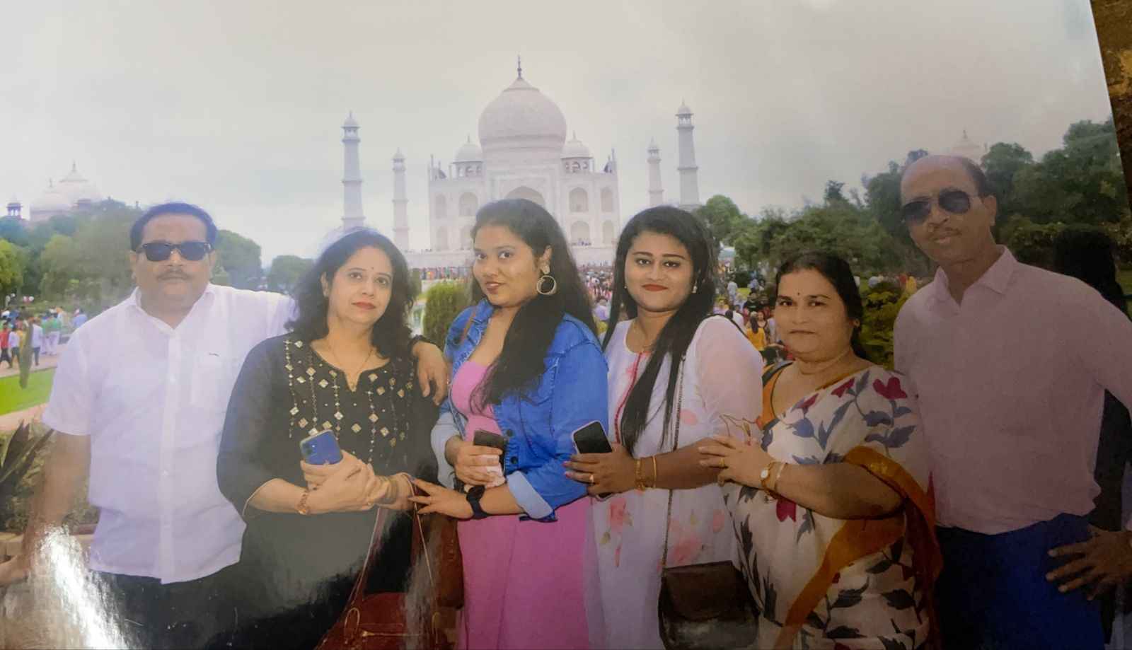 Guests in front of Taj Mahal, Agra 